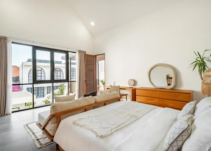 Ziggy - Contemporary 2 Bdr Villa